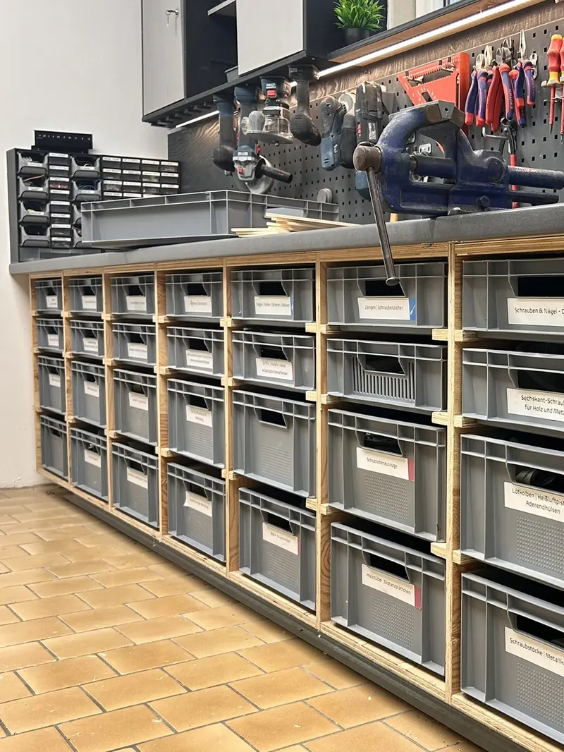 RACK WORK workbench